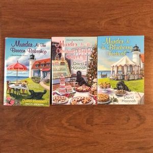 Beacon Bakeshop Mysteries NWOT